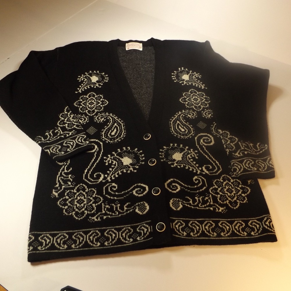 VTG Pendleton Black Wool Button Up Cardigan Sweater Women's Academia